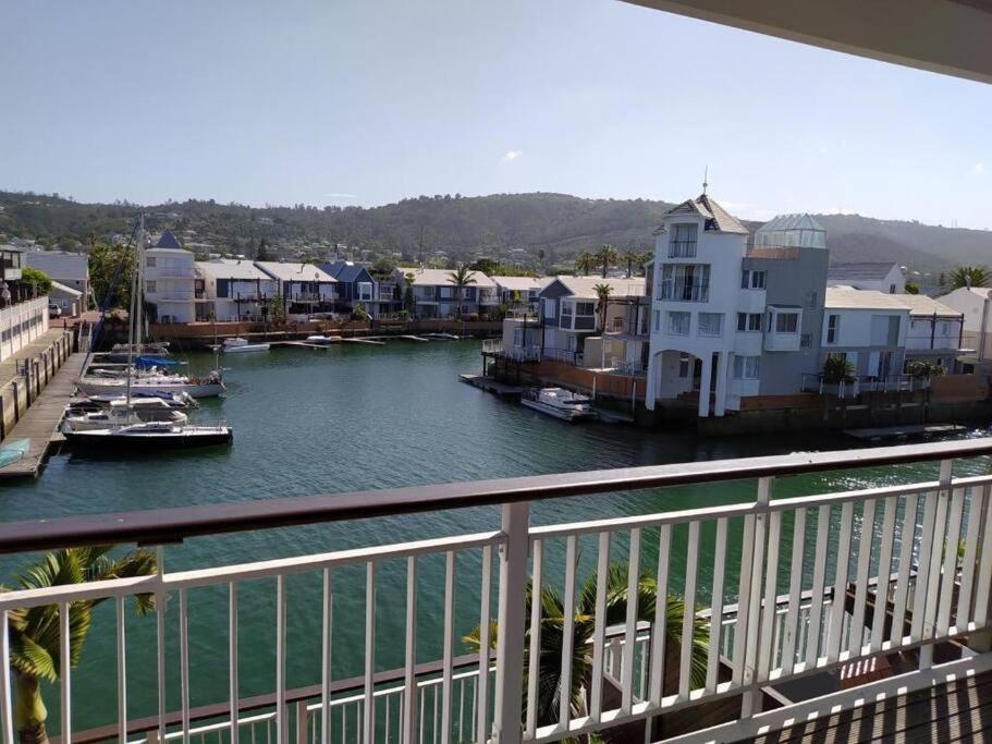 Waterfront - 1 South Quay Lovely Two Bed On Water Knysna Extérieur photo
